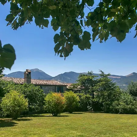 Appartement Glicine 4 *